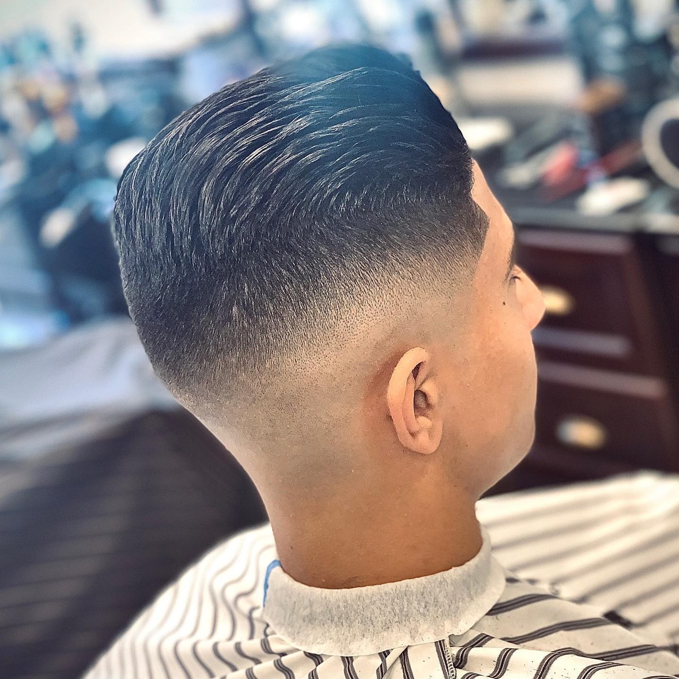 Slickback med fade