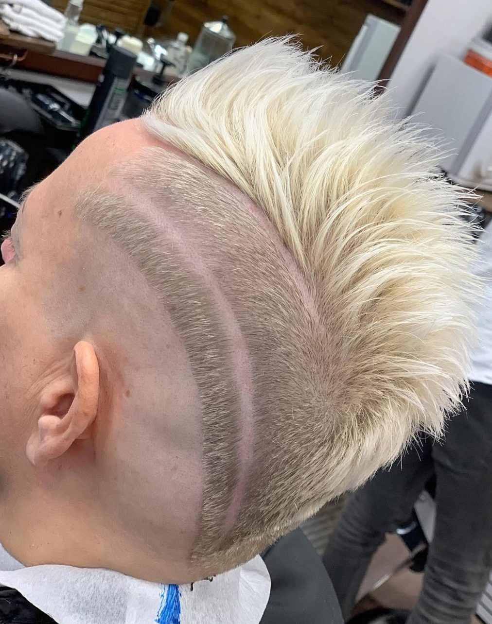 Spiky i platinablont